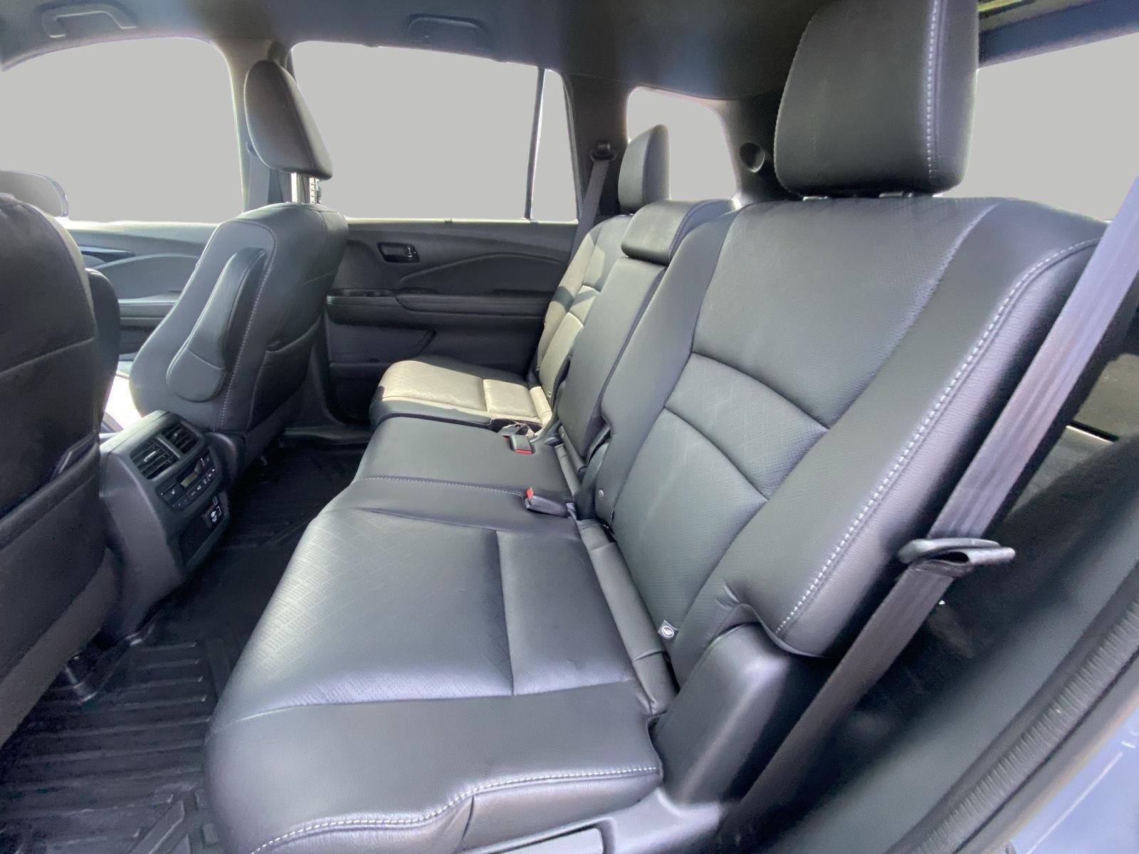 Used 2022 Honda Passport Elite image 11