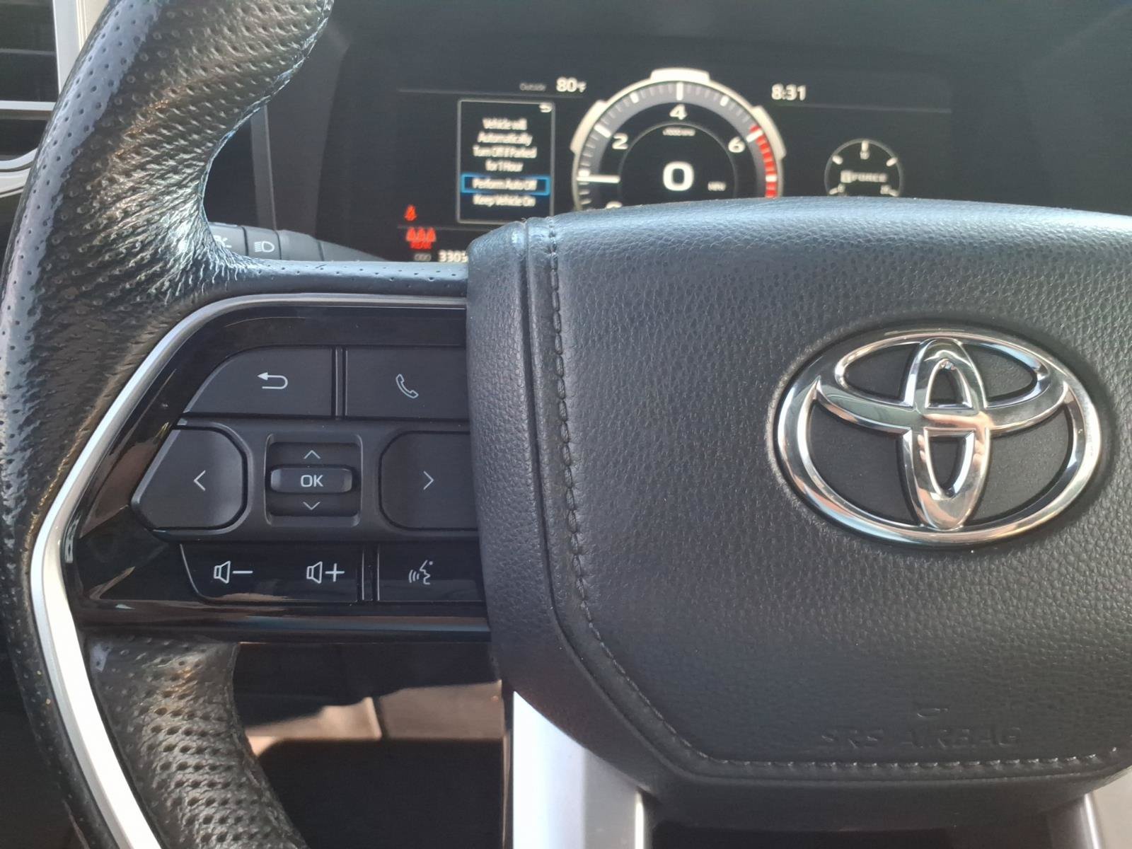 Used 2022 Toyota Tundra Platinum w/ Advanced Package AWD/4WD image 18
