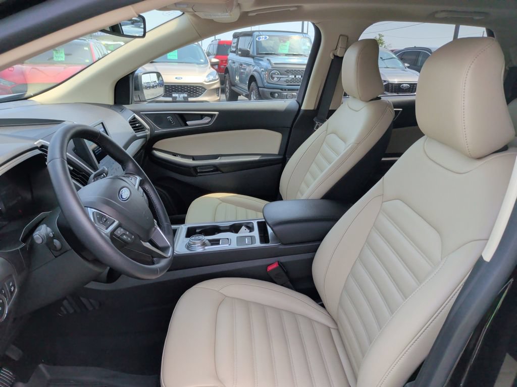 Certified 2023 Ford Edge SEL w/ Convenience Package AWD/4WD image 16