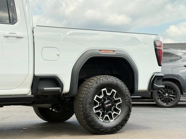 Used 2024 GMC Sierra 2500 AT4X AWD/4WD image 45