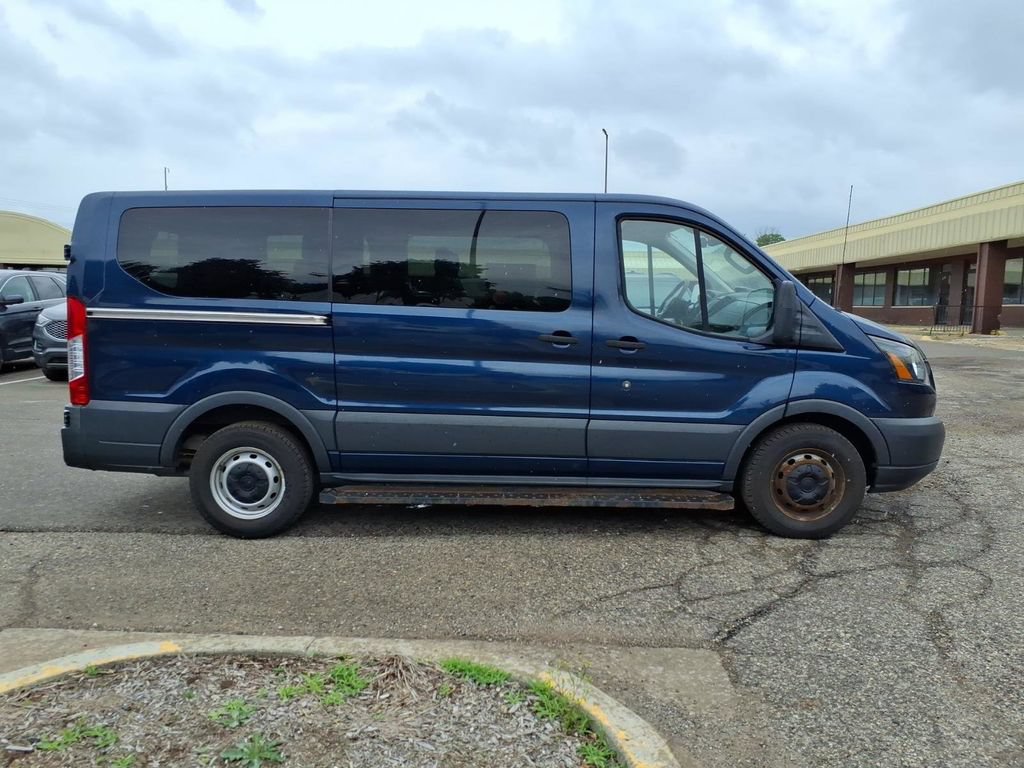 Certified 2018 Ford Transit 150 XL RWD image 6