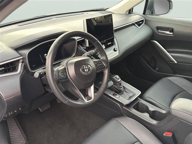 Used 2026 Toyota Corolla Cross XLE FWD image 10