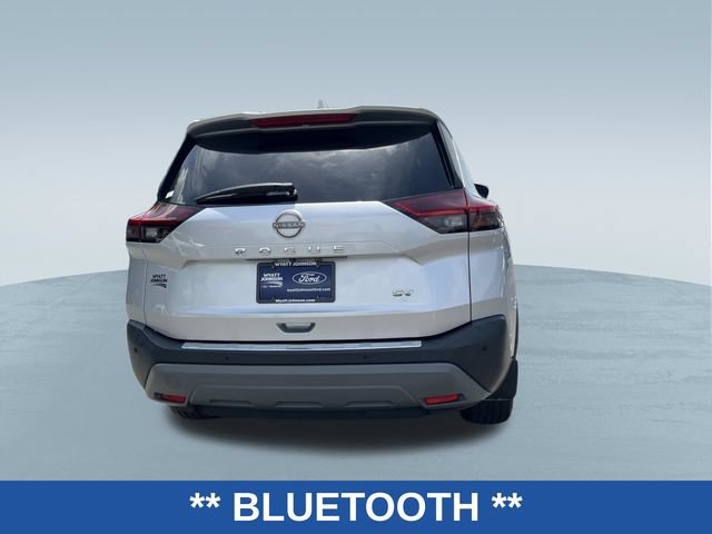 Used 2022 Nissan Rogue SV FWD image 4