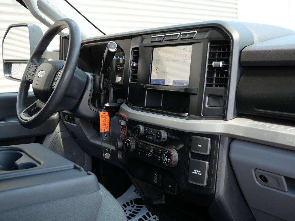 Certified 2024 Ford F350 XLT AWD/4WD image 19