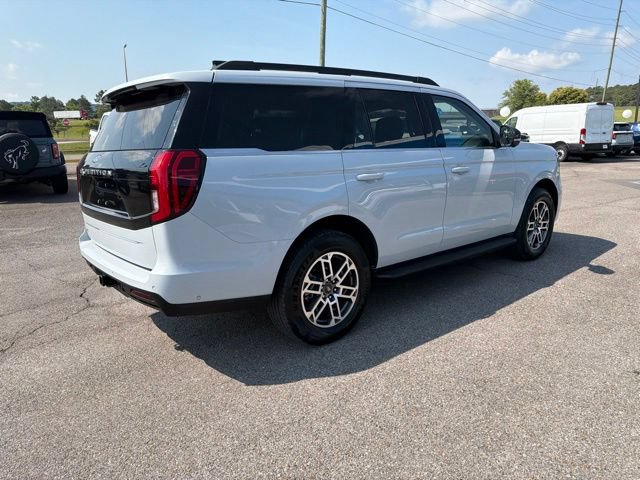 Certified 2025 Ford Expedition Active RWD image 39