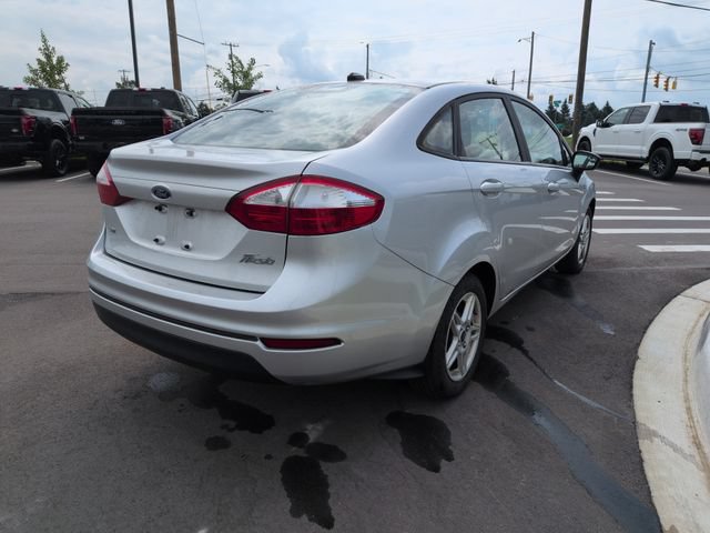 Certified 2017 Ford Fiesta SE FWD image 5