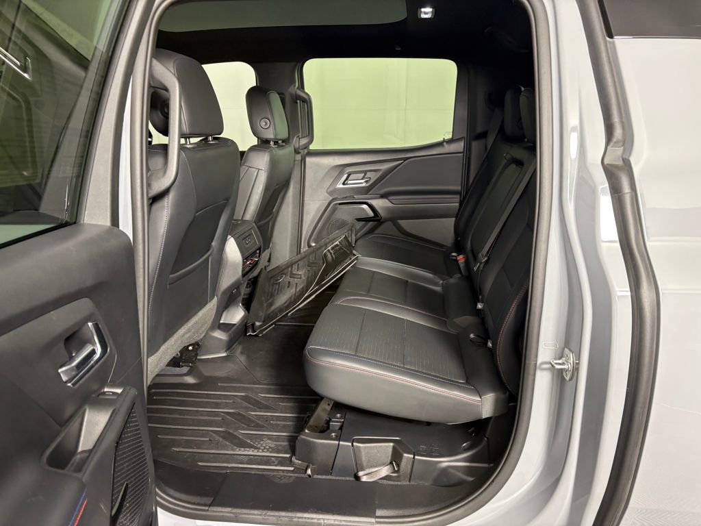 Used 2025 Chevrolet Silverado EV RST image 29