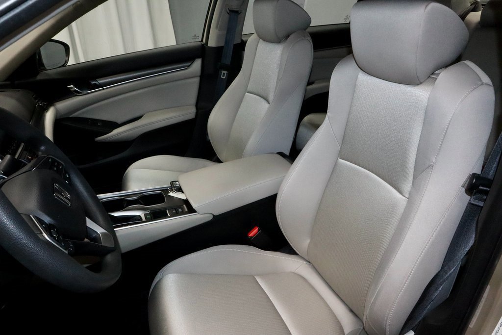 Used 2020 Honda Accord LX image 25