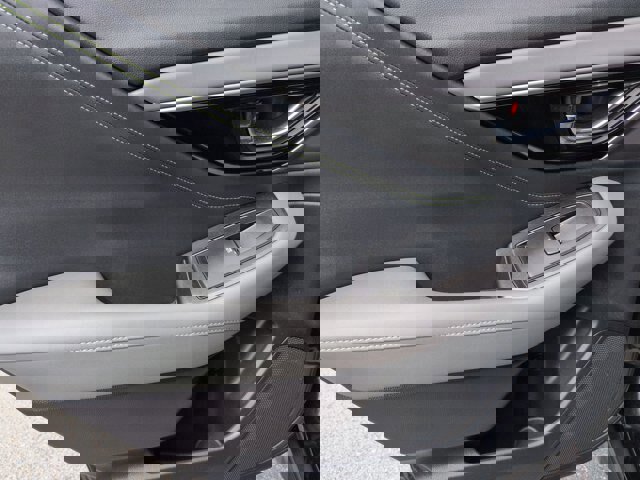 Used 2023 Subaru Outback Onyx Edition image 27