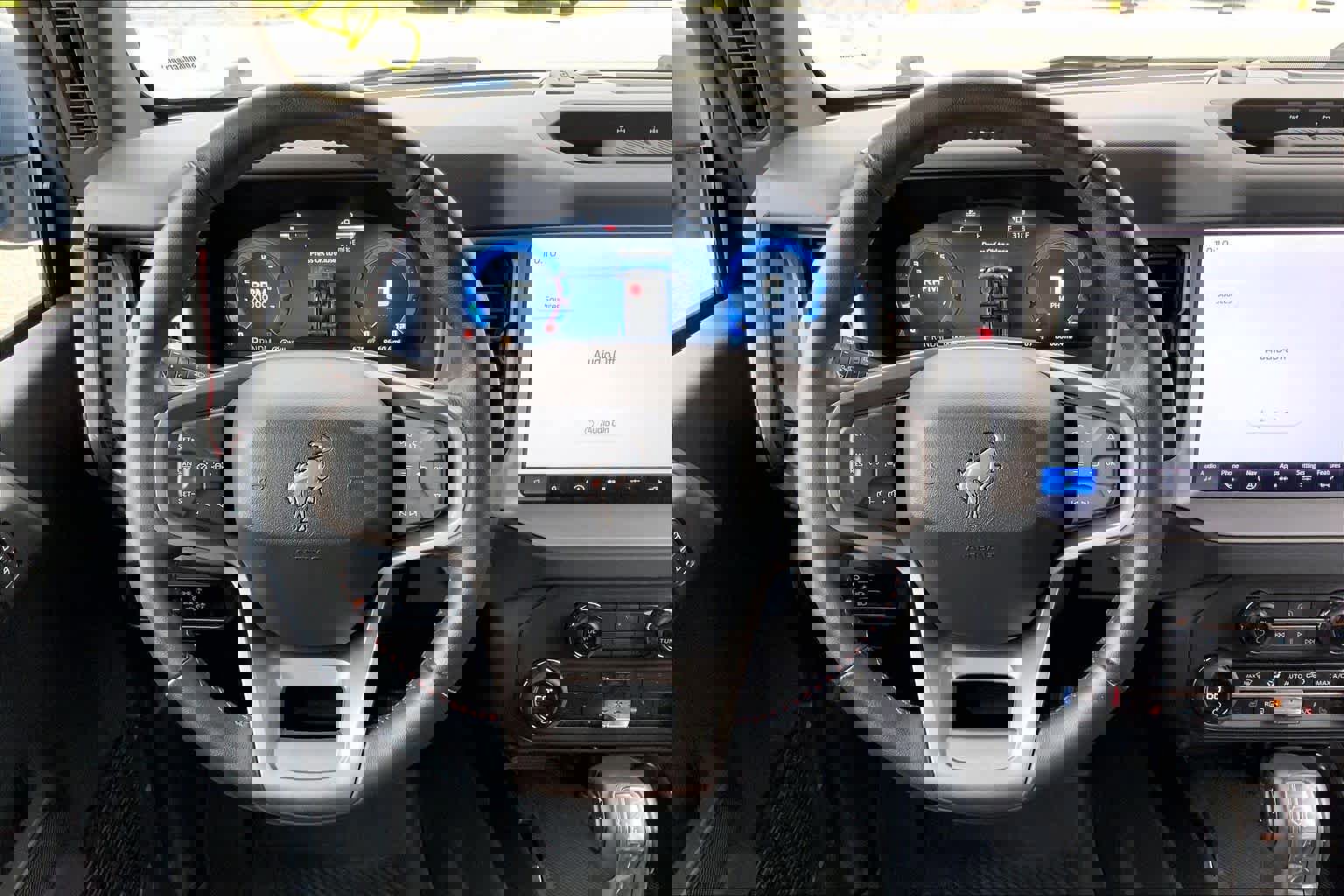 Certified 2025 Ford Bronco Big Bend w/ Black Diamond Package image 7