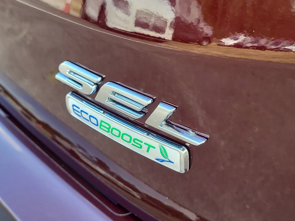 Certified 2019 Ford Edge SEL w/ Equipment Group 201A image 6