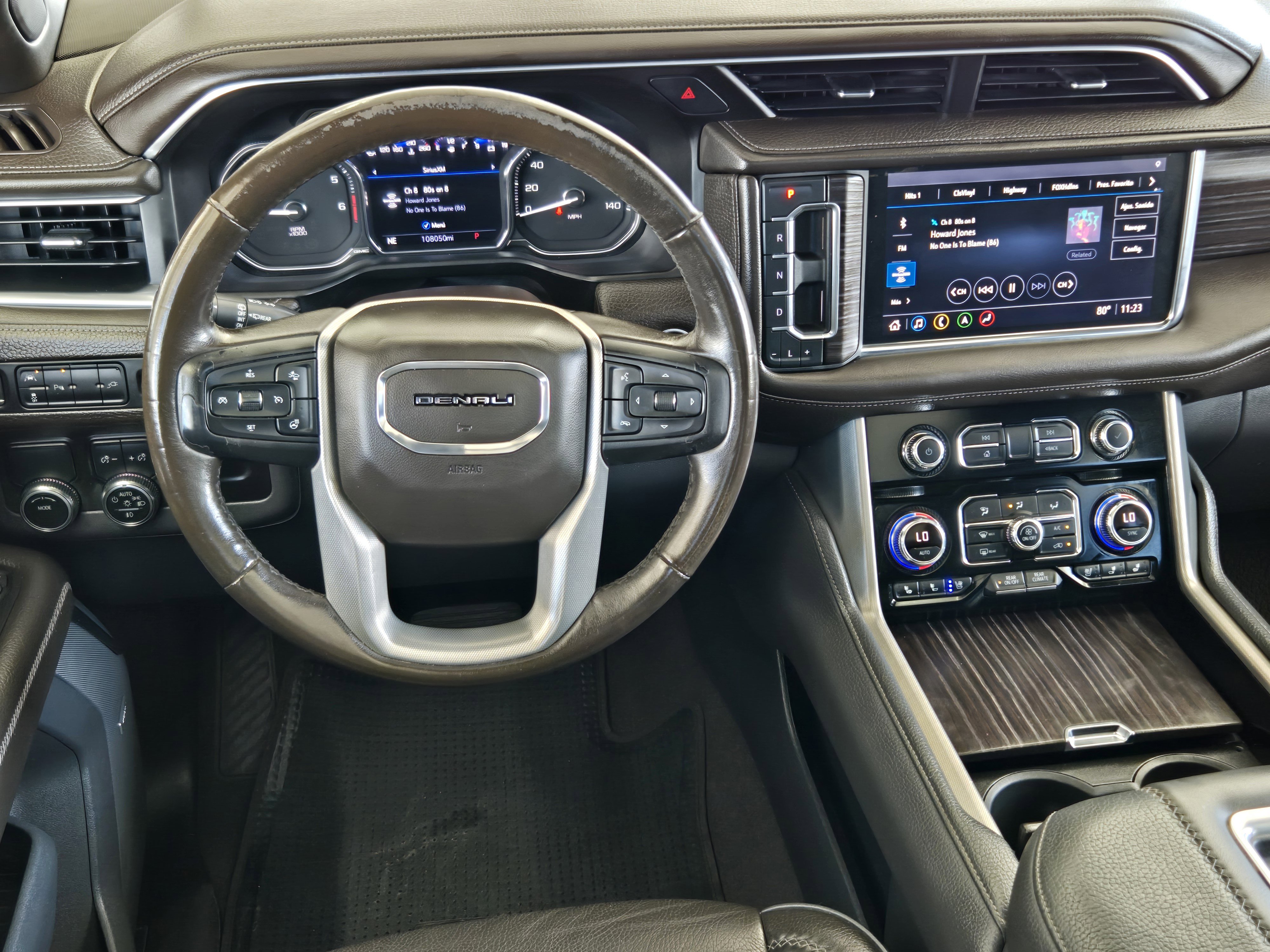 Used 2021 GMC Yukon Denali w/ Advanced Technology Package RWD image 20