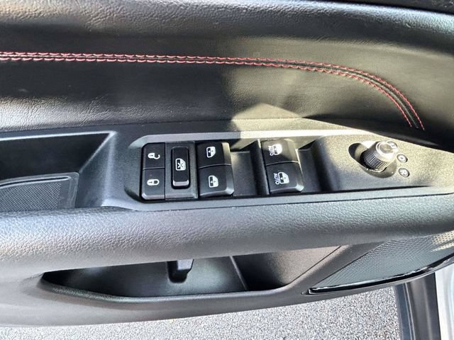 Used 2026 Jeep Compass Trailhawk AWD/4WD image 19