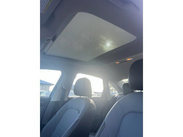 Used 2025 Volkswagen Jetta SEL image 10