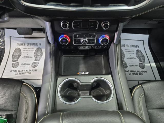 Used 2023 GMC Yukon SLT image 15