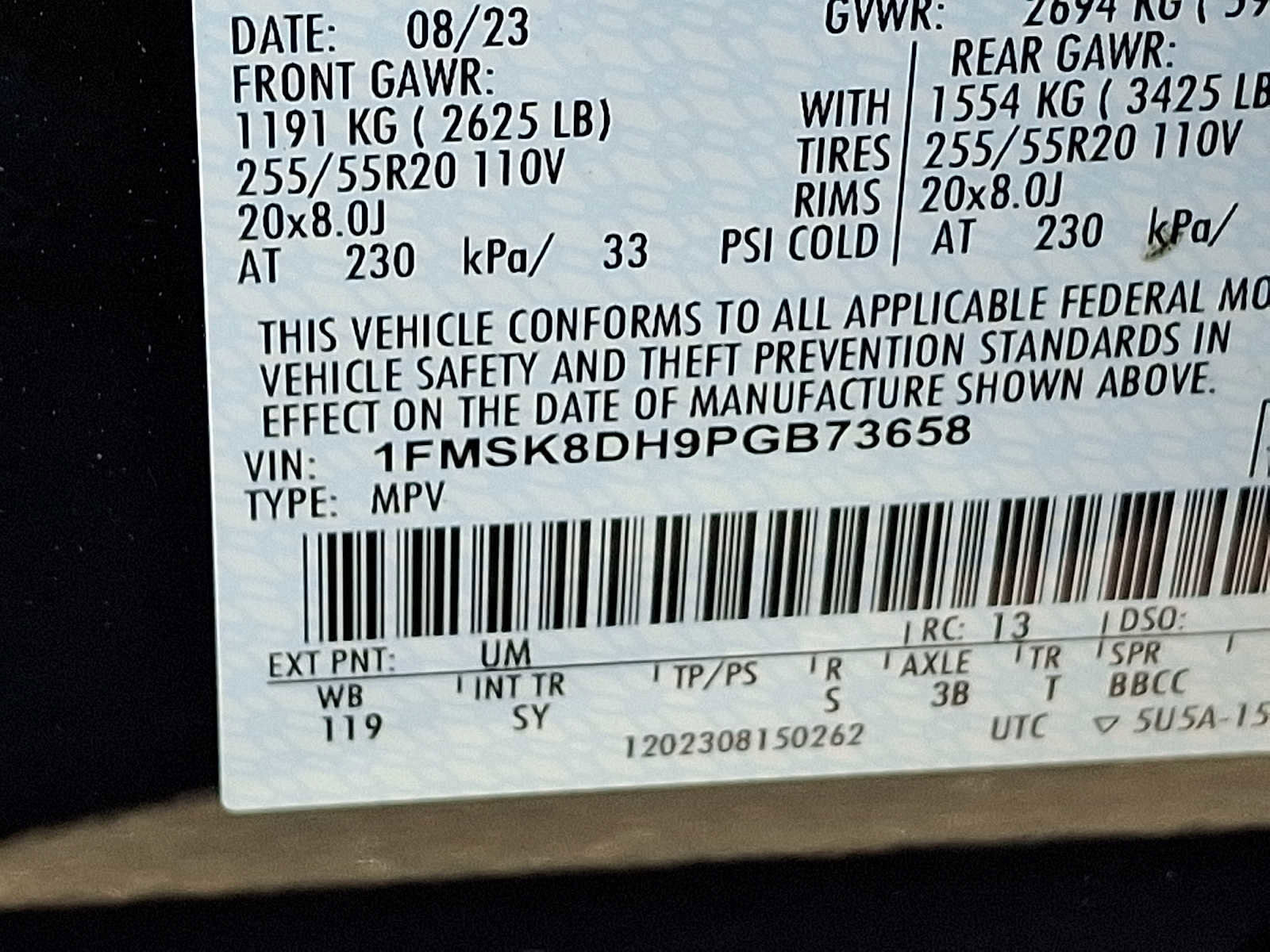 Certified 2023 Ford Explorer XLT w/ Equipment Group 202A AWD/4WD image 28
