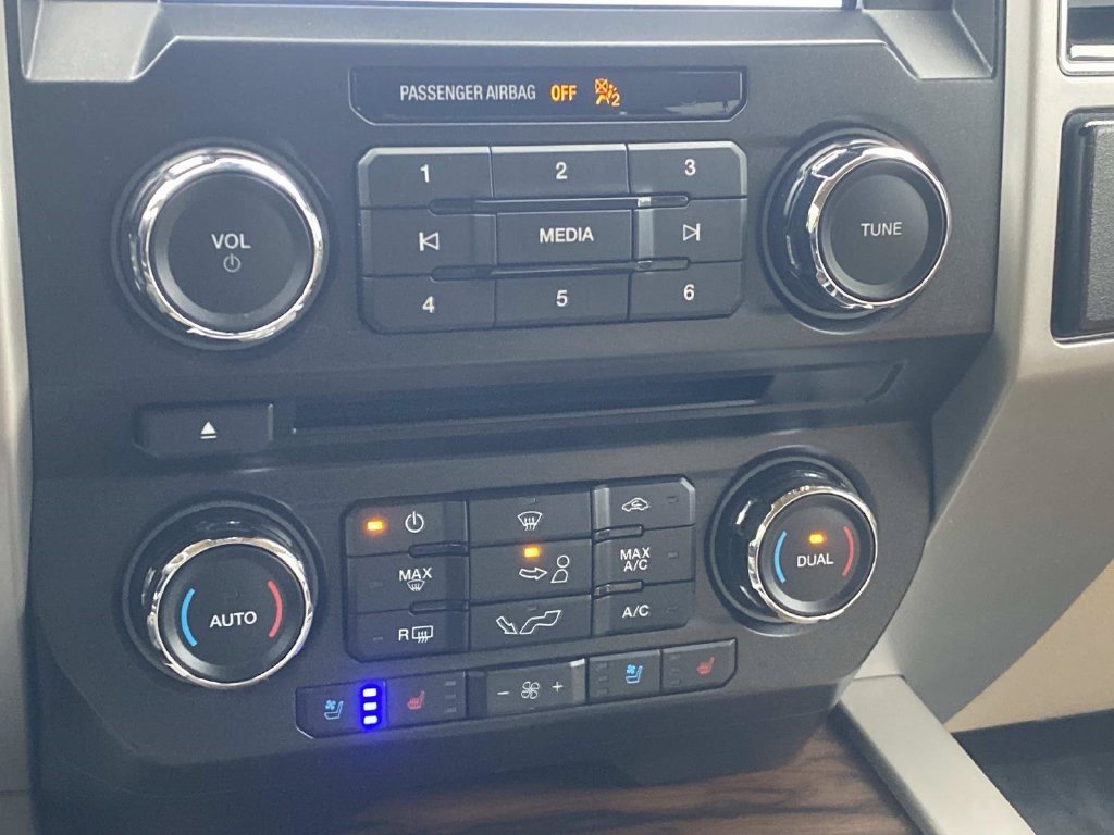 Certified 2018 Ford F150 Lariat RWD image 25