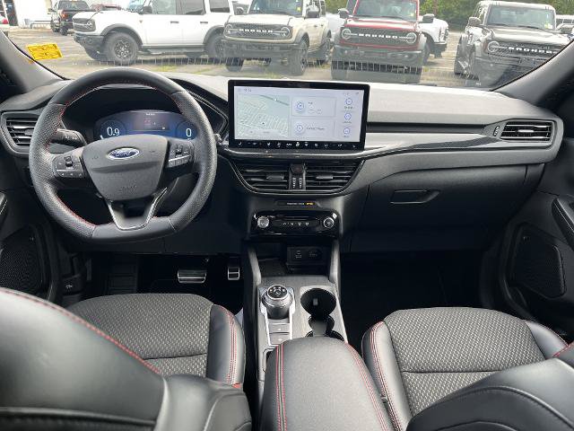 Certified 2023 Ford Escape ST-Line Select w/ Tech Pack #2 AWD/4WD image 7