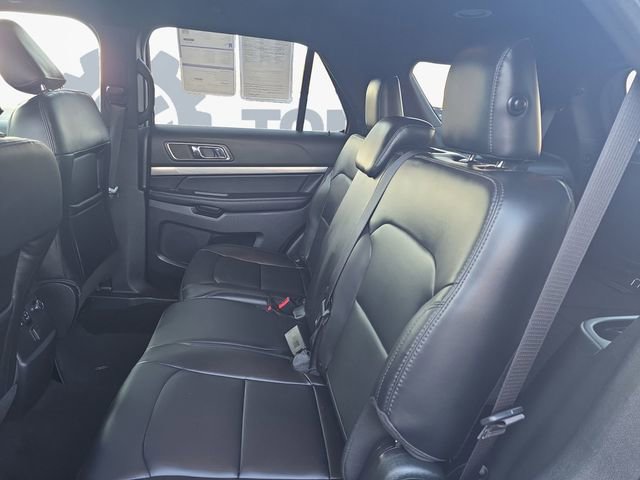 Certified 2019 Ford Explorer XLT w/ Equipment Group 202A AWD/4WD image 15