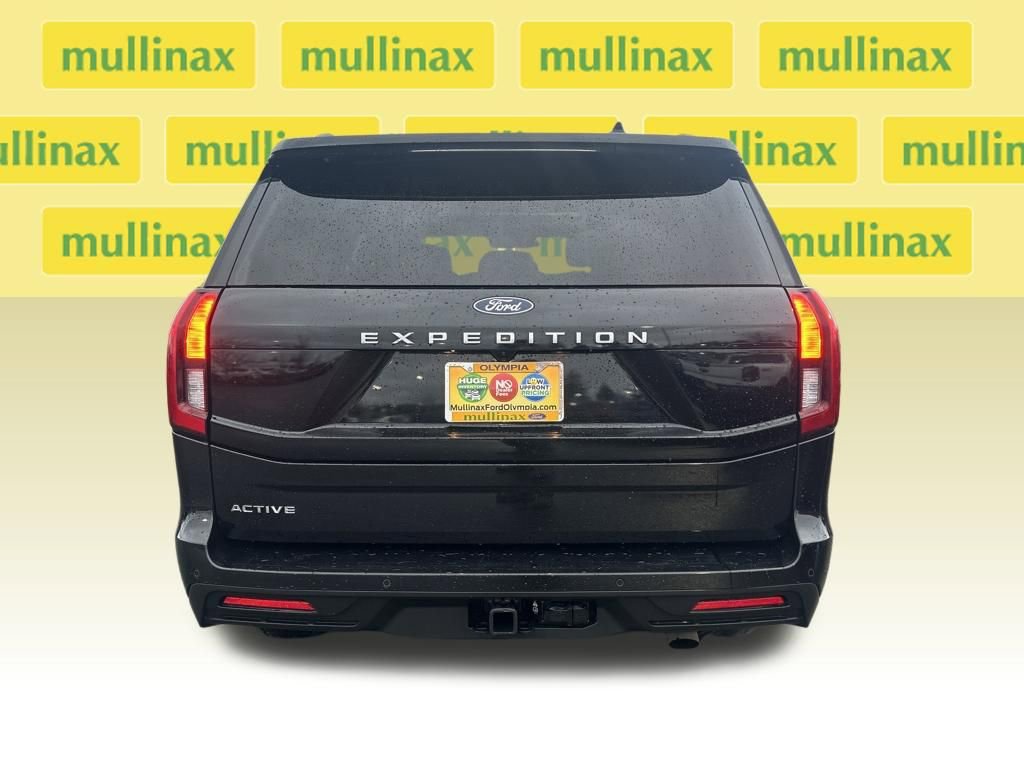 Certified 2025 Ford Expedition Active image 33