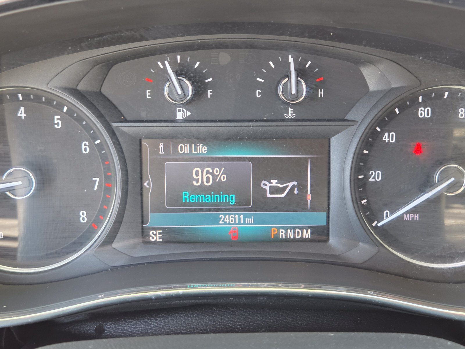 Used 2022 Buick Encore Preferred w/ Safety Package AWD/4WD image 19