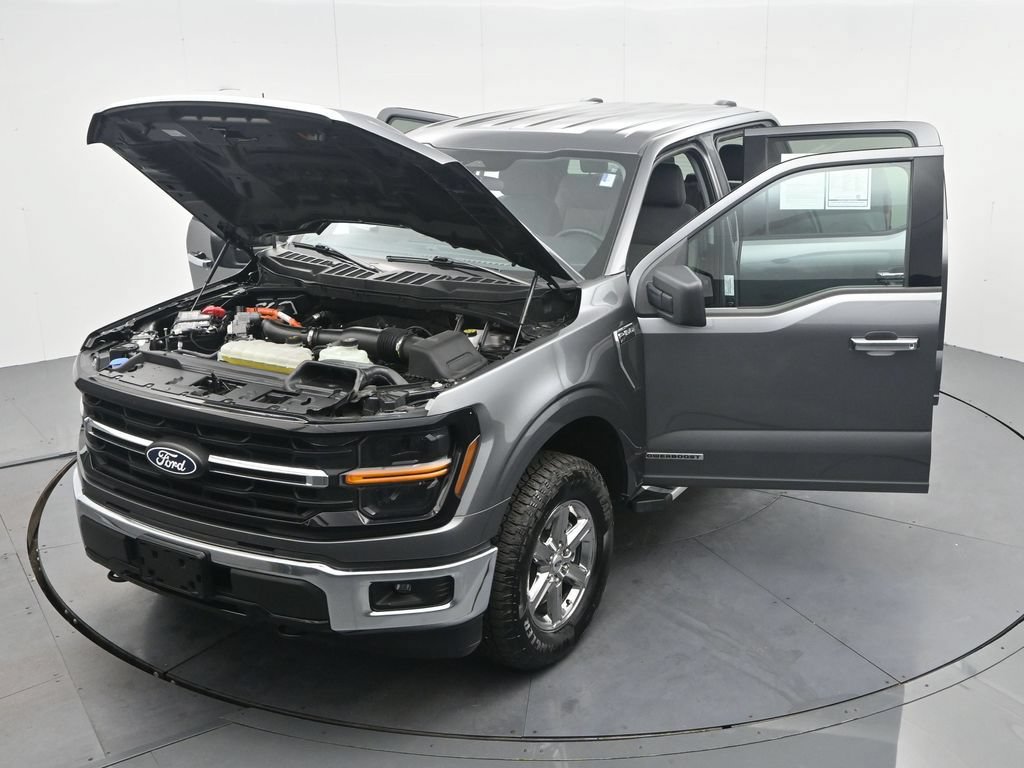 Certified 2025 Ford F150 XLT w/ Equipment Group 301A Standard AWD/4WD image 40
