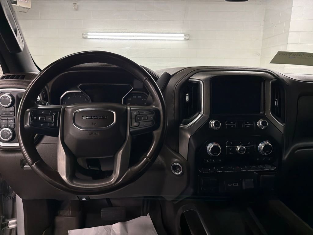 Used 2023 GMC Sierra 2500 Denali image 13