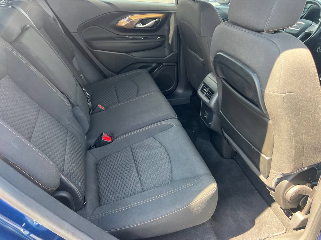 Used 2020 GMC Terrain SLE w/ Driver Convenience Package FWD image 16