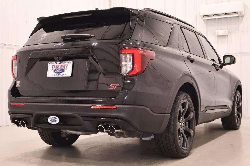 Certified 2023 Ford Explorer ST w/ Equipment Group 401A AWD/4WD image 10