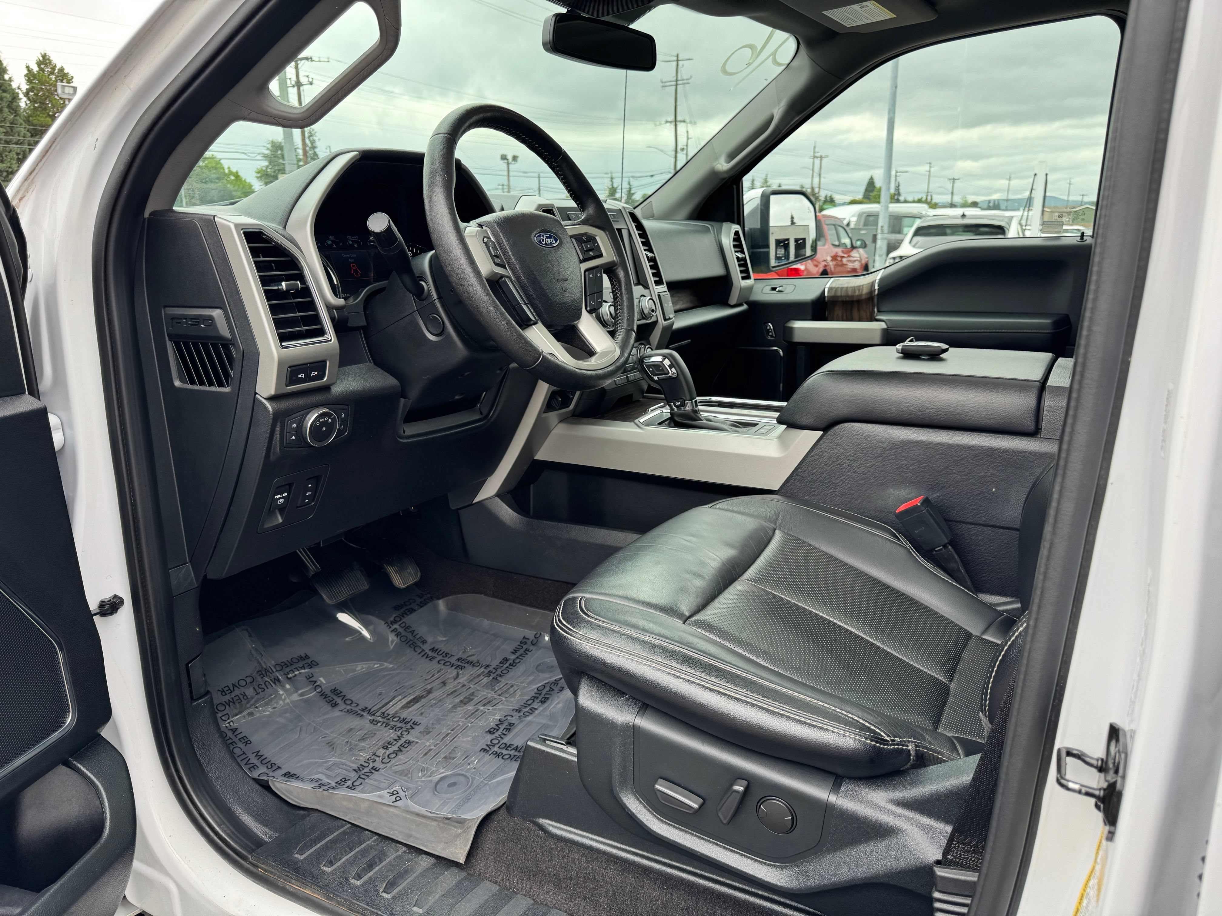 Certified 2020 Ford F150 Lariat w/ Equipment Group 502A Luxury AWD/4WD image 24