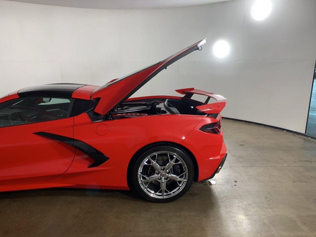 Used 2020 Chevrolet Corvette Stingray Preferred Cpe w/ 2LT Preferred Equipment Group RWD image 15