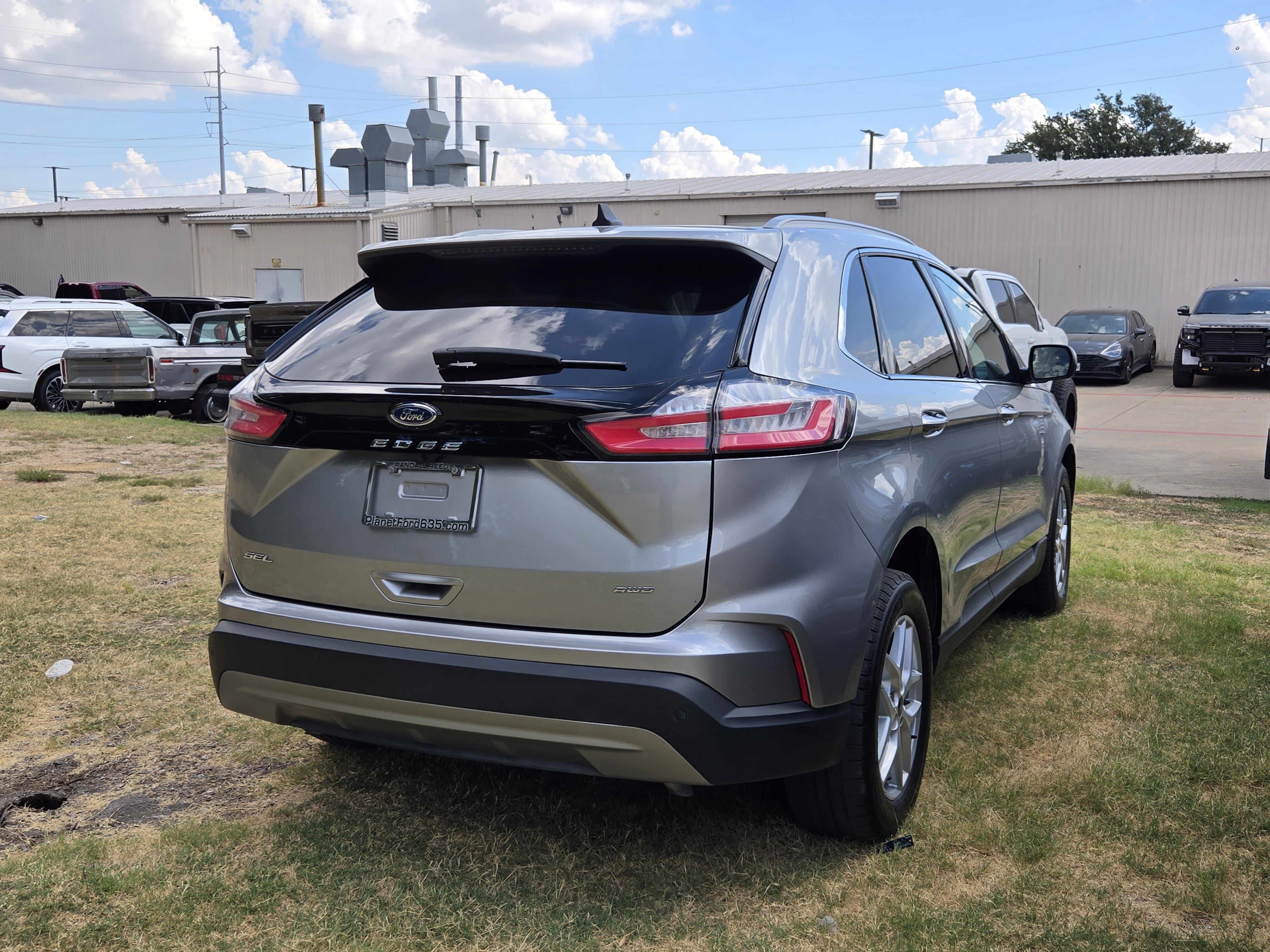 Certified 2024 Ford Edge SEL w/ Convenience Package AWD/4WD image 6