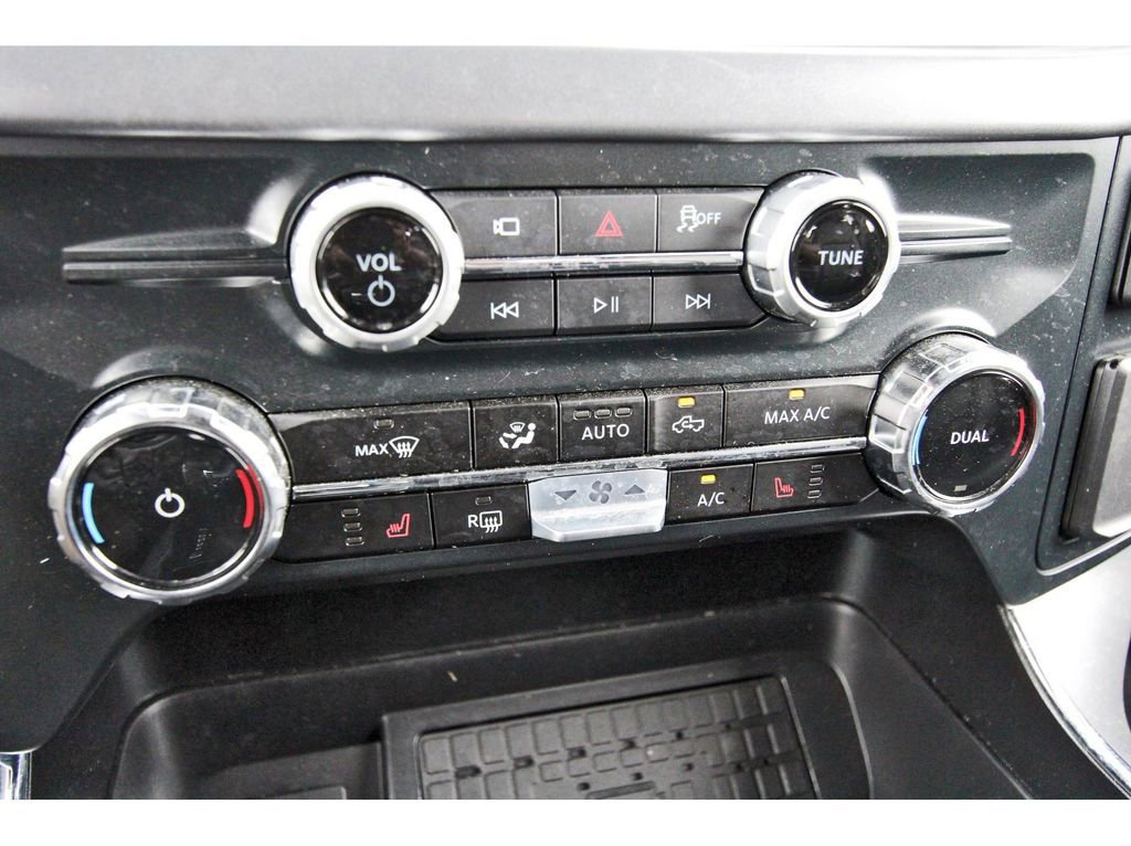 Certified 2025 Ford F150 XLT w/ Equipment Group 303A High AWD/4WD image 27