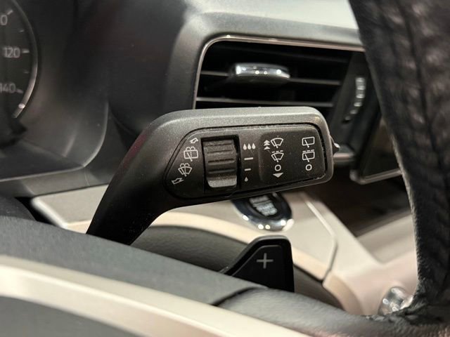 Certified 2020 Ford Explorer XLT w/ Equipment Group 202A AWD/4WD image 20
