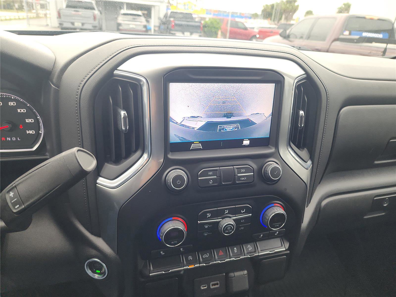 Used 2021 Chevrolet Silverado 1500 LT w/ Z71 Off-Road Package image 34