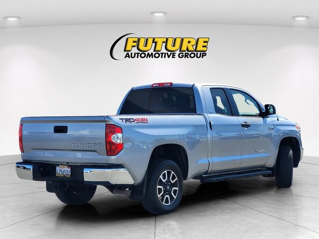 Used 2017 Toyota Tundra SR5 AWD/4WD image 4