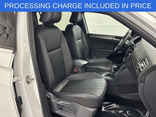Used 2023 Volkswagen Tiguan SE R-Line FWD image 16