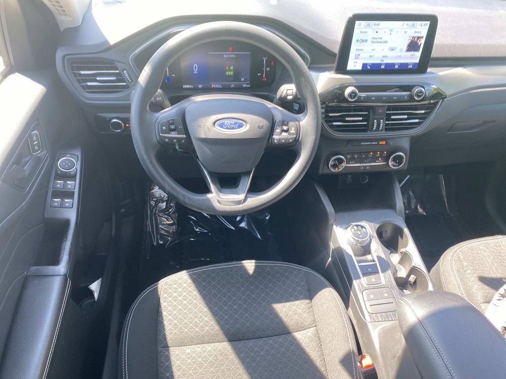 Certified 2025 Ford Escape Active FWD image 15