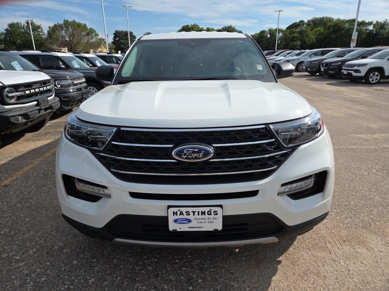 Certified 2023 Ford Explorer XLT w/ Equipment Group 202A AWD/4WD image 20