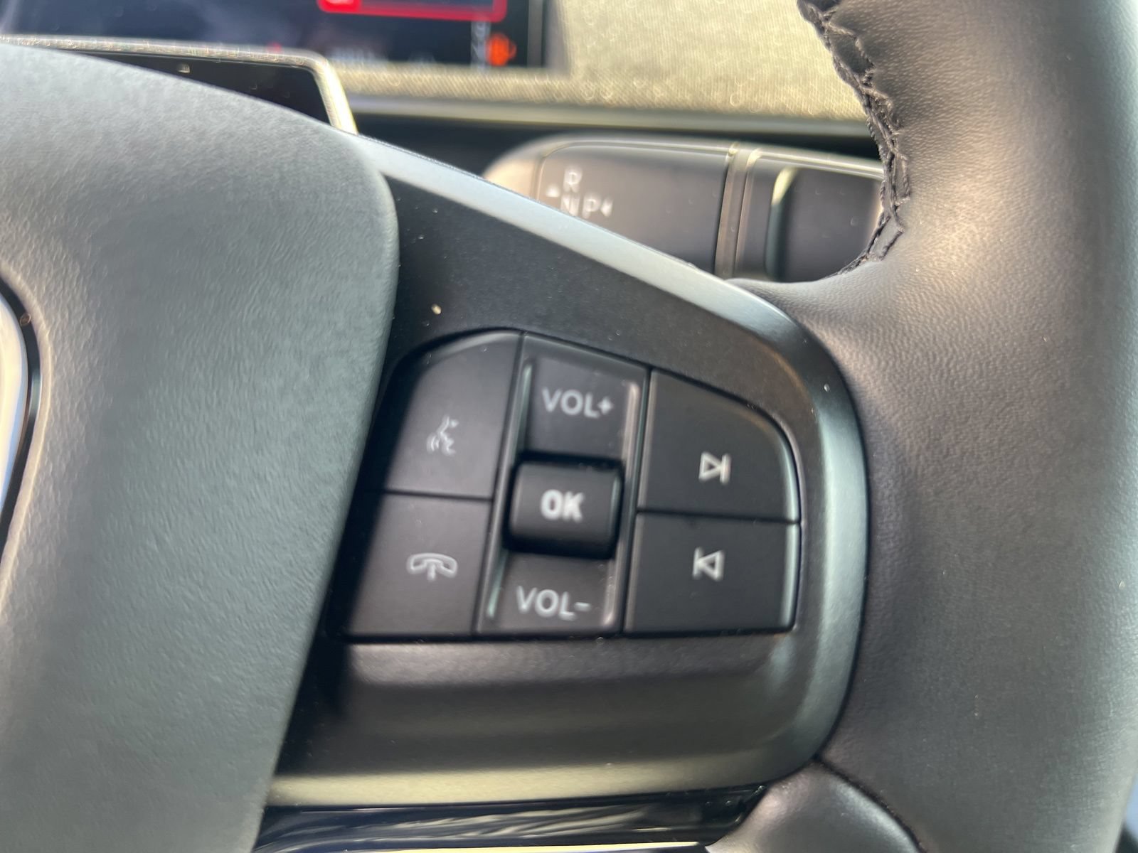 Certified 2025 Ford Mustang Mach-E Premium AWD/4WD image 35