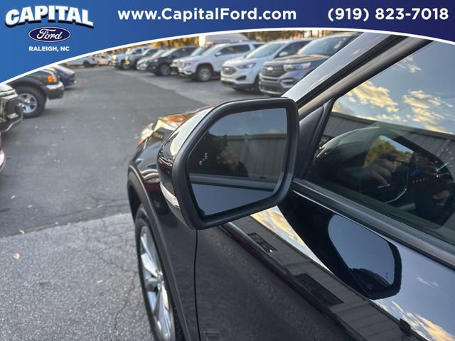 Certified 2023 Ford Explorer XLT w/ Equipment Group 202A image 12