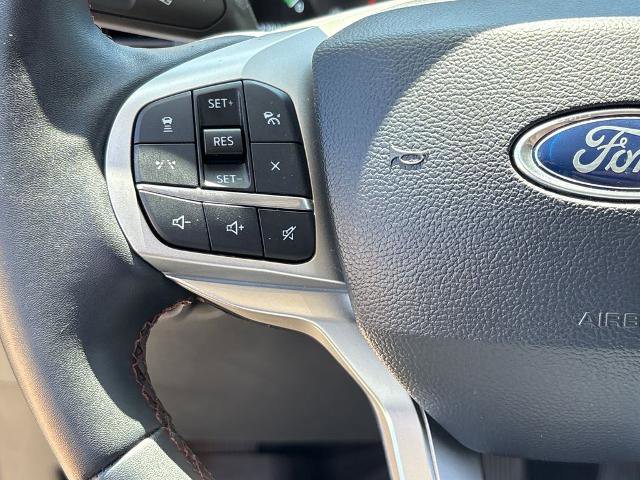 Certified 2025 Ford Explorer Active AWD/4WD image 35