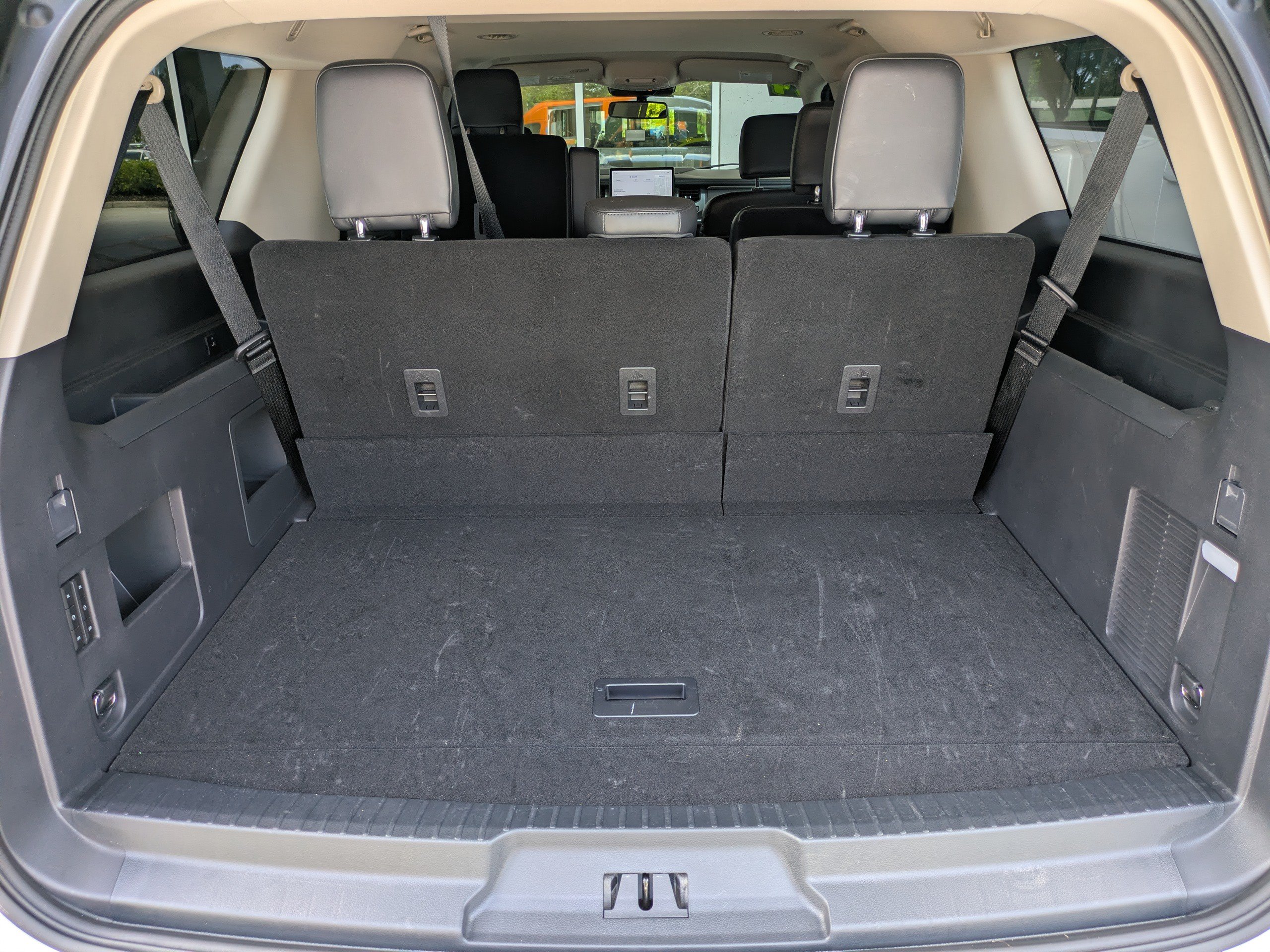 Certified 2024 Ford Expedition Max XLT RWD image 13