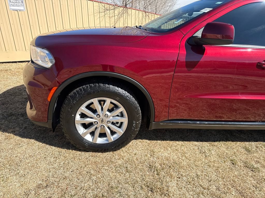 Used 2021 Dodge Durango SXT image 3