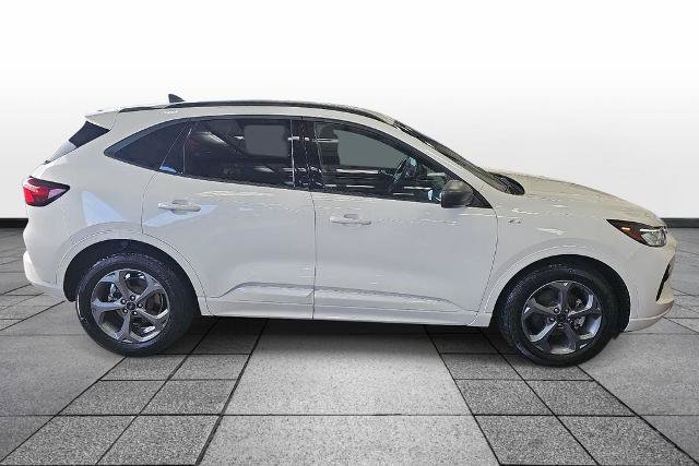 Certified 2023 Ford Escape ST-Line w/ Tech Pack #1 FWD image 4