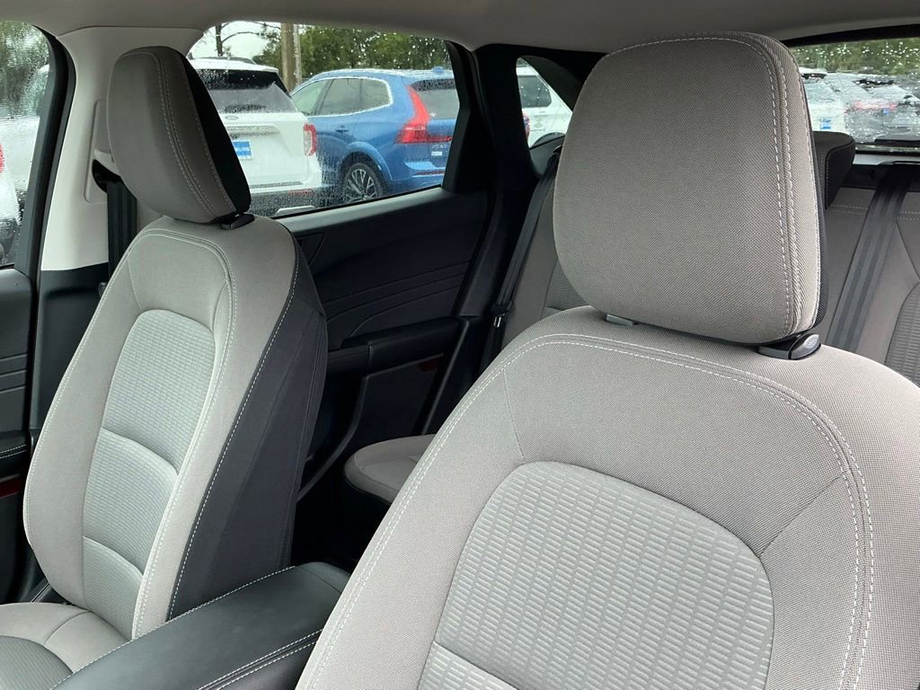 Certified 2021 Ford Escape S FWD image 19