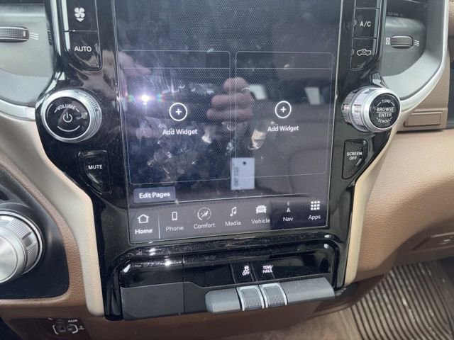 Used 2022 RAM 1500 Laramie image 35