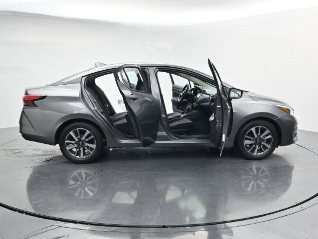 Used 2025 Nissan Versa SV FWD image 44