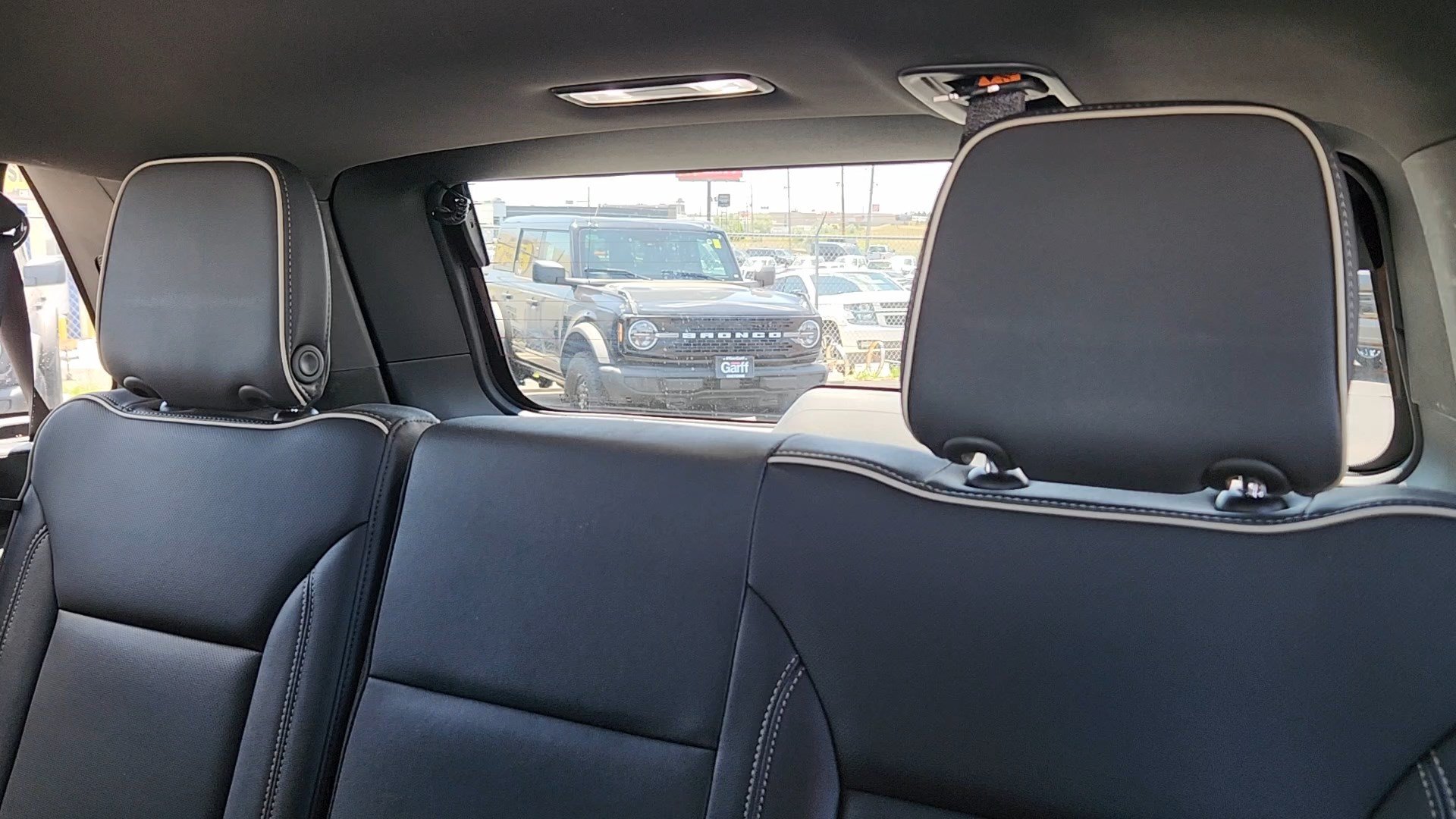 Used 2024 GMC Yukon SLT AWD/4WD image 18