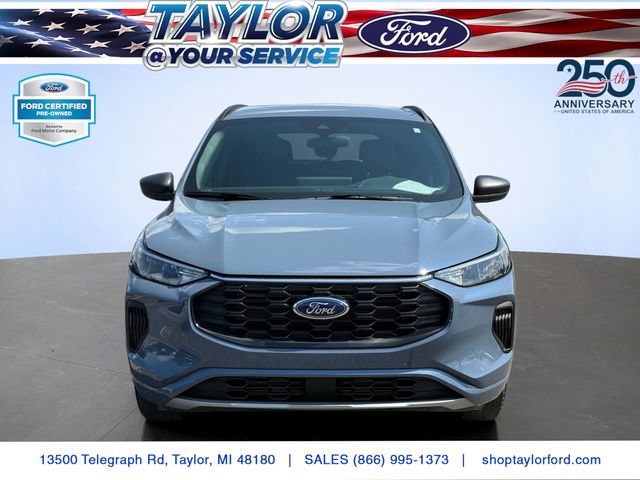 Certified 2024 Ford Escape ST-Line w/ Tech Pack #1 AWD/4WD image 3